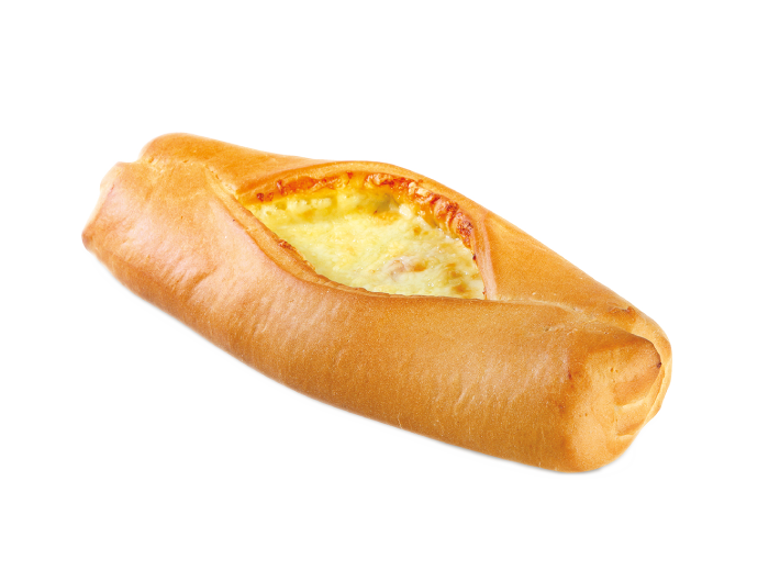 Peinirli with ham, bacon & Gouda Cheese